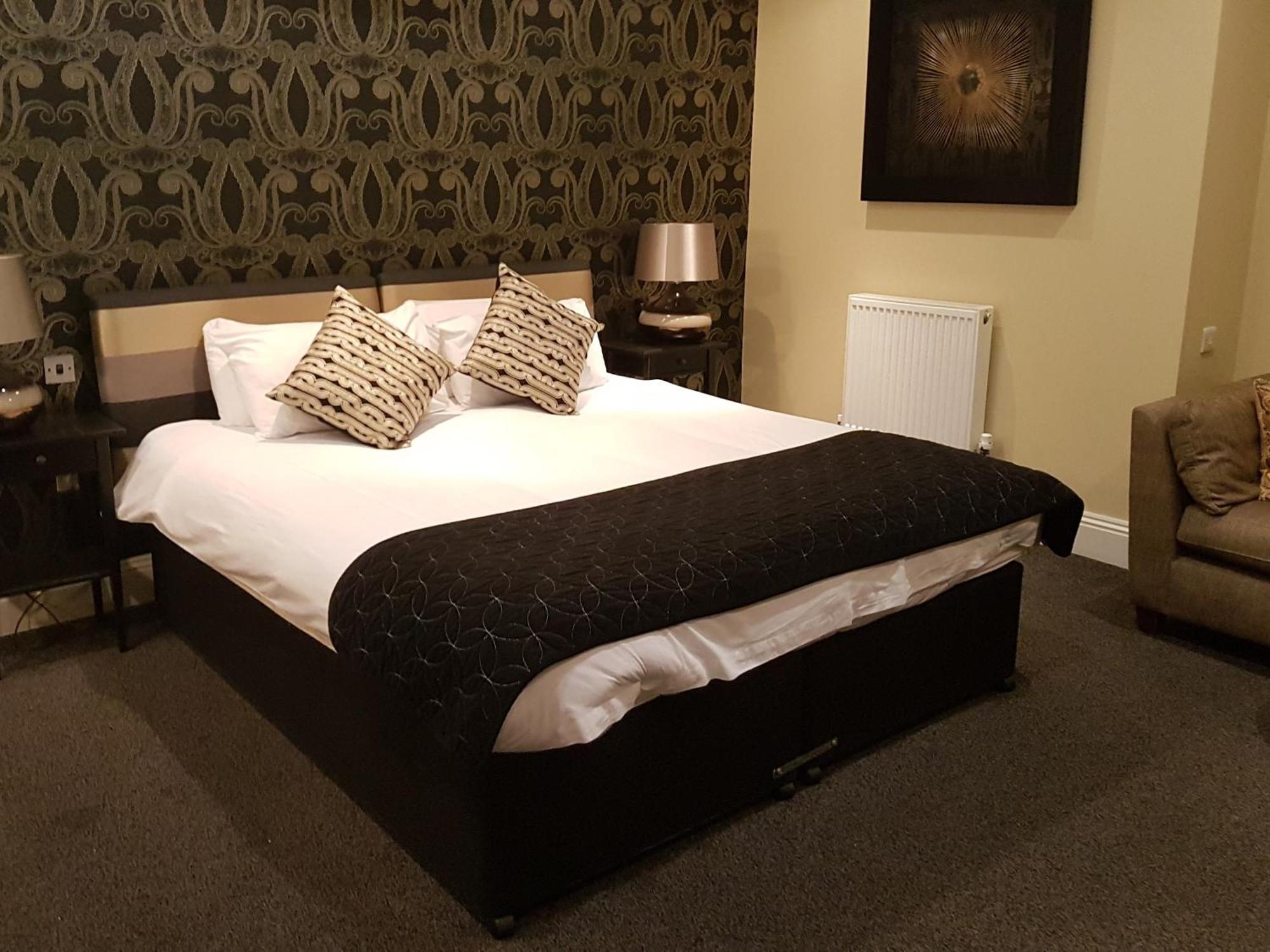 The Keep Boutique Hotel Йоувил Екстериор снимка